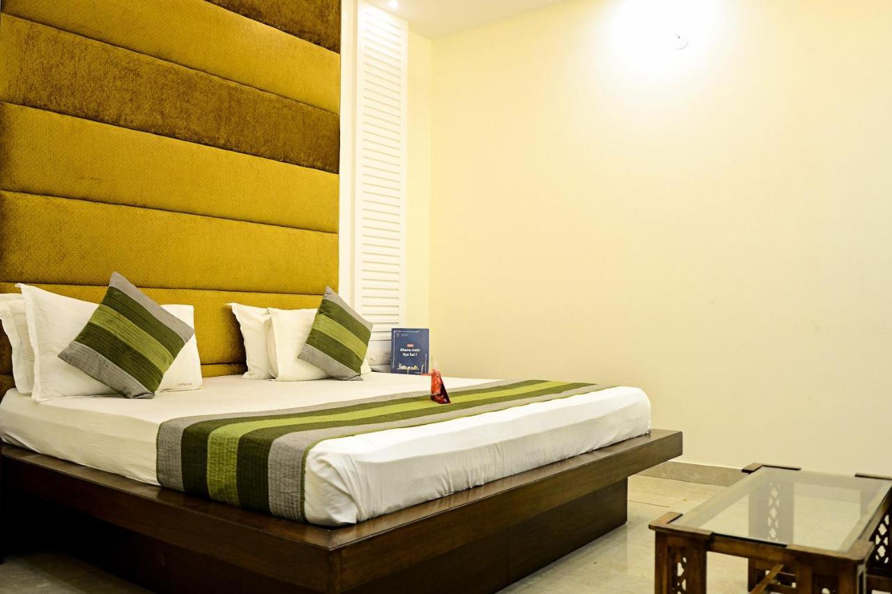 Centra Inn New Delhi Exterior photo