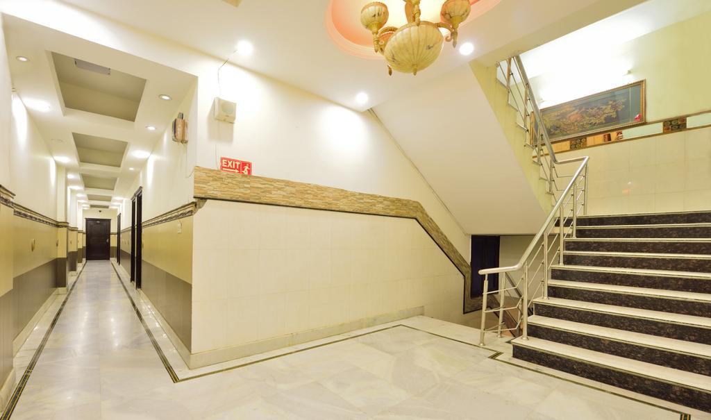 Centra Inn New Delhi Exterior photo