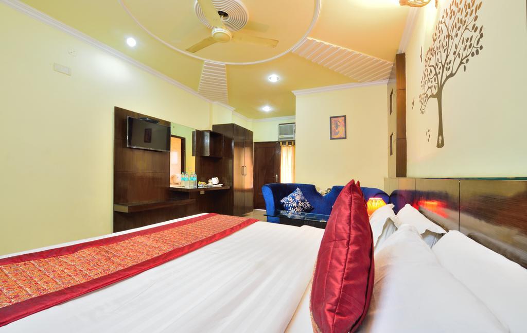 Centra Inn New Delhi Exterior photo