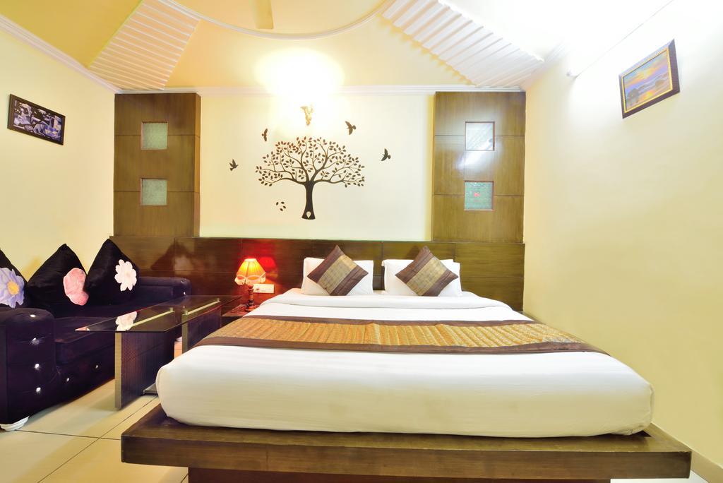 Centra Inn New Delhi Exterior photo