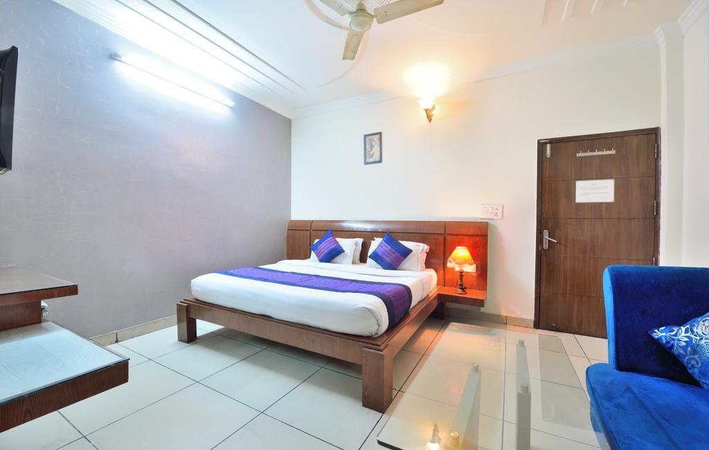 Centra Inn New Delhi Exterior photo